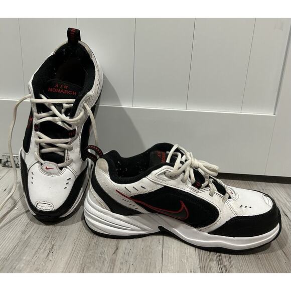 Nike AIR MONARCH WIDE 4E Size 7 Men White Black Red  Walking Shoe - Picture 1 of 8